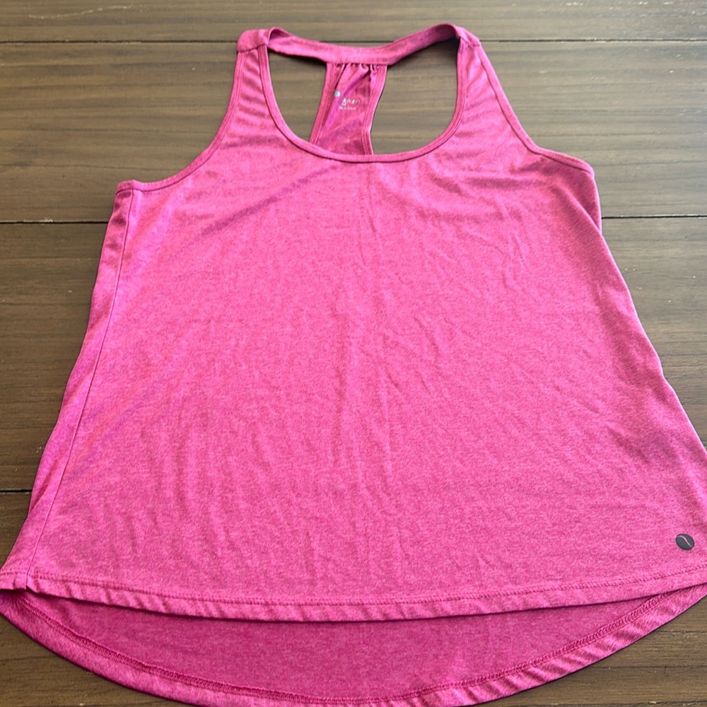 Caelum top medium